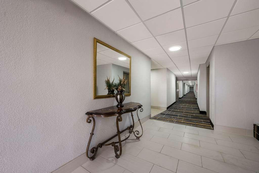 Quality Inn University Area Фармвилл Удобства фото